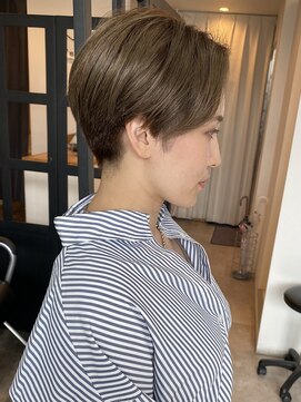 ディーエックス ウエスト(Dxxxx WEST) スッキリショートカット