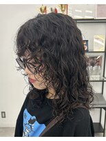 ブラウン(Brown)&nbsp;レイヤーパーマ／ウェットヘア