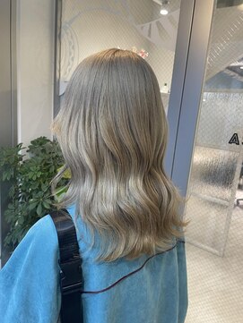 アソビセカンド 原宿(ASOBI 2nd) ブリーチ/ダブルカラー/ハイトーンカラー/インナーカラー/韓国