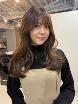 カミエ(kamie)&nbsp;ブリーチなしベージュ/三宮美容室/顔周りレイヤー/ロングヘア
