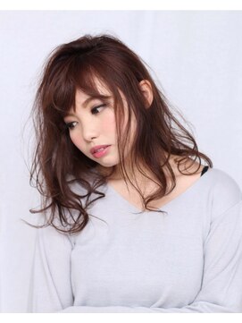 サリュー バイ イザ(Salut by IZA) ナチュラルフェミニン