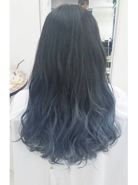 ヘアメイク ノワール(hair make noir) ブルージュグラデーションカラー