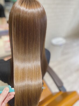 シャルマン 六町(CHARMANT) 縮毛矯正×水素トリートメント