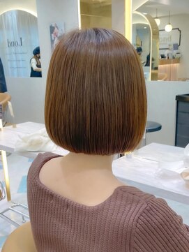 ロンドプランタン 恵比寿(Lond Printemps) 大人かわいい内巻き丸みボブ