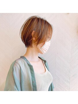 ロンド ストラーダ 心斎橋(Lond strada) ショート×ハイライト白髪ぼかし×シルキーベージュ[心斎橋]