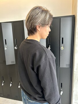 ムード タテマチ(mood tatemachi) センターパートハイトーン◎