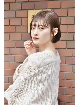 ウィローズ(WILLOW'S) 大人可愛い20代30代40代黒髪前下がりショートボブ丸みショート◎