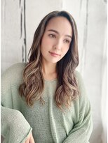 アルネ プラスエヌ(ARNE+n) 20代30代40代　透明感・ツヤ髪×かきあげリバース ＃956