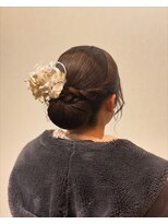 シュモレ フェリーク 検見川店&nbsp;お呼ばれタイトシニヨン