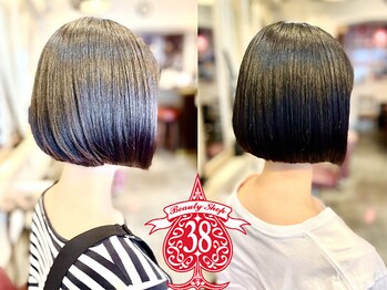 サーティエイト(38)の写真/長年のコンプレックスだったくせ毛がイヤじゃなくなる洗練されたカットが大好評♪朝のスタイリングが楽に★