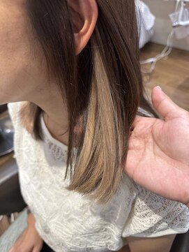 クレア 能見台(CREA) エクステで作るいインナーカラー