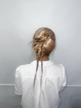 ヘアー アレス(hair ales) カチモリ リボンアレンジ ヘアセット 結婚式ヘア