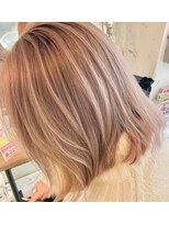 クレア 下北沢(CREA)&nbsp;ホワイトシルバーミルクティー