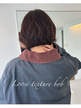 ルーズカールボブ
