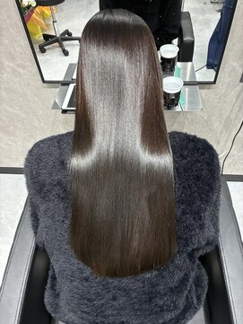 リル(RiLU) 乾かすだけでまとまる美髪矯正