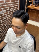 ミリオンバックス 神田店(Million Bucks)&nbsp;漢らしさ七三スキンフェード【men's/神田/barber】