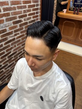 ミリオンバックス 神田店(Million Bucks) 漢らしさ七三スキンフェード【men's/神田/barber】