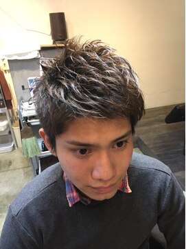 バーバー スタジオ ラフテル(Barber Studio RAFTEL) 就活も可能