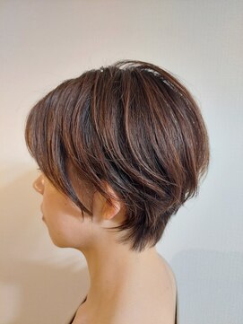 クレスフィリア (CLESC') 20代、30代おすすめショートヘア