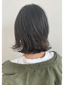 ヘアーデザイン アトリコ(Hair design attrico) ハイライトカラー/グレージュカラー/透明感/ロブヘア