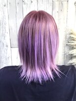 ヘアースペース ムーン(Hair Space MOON) ピンク系のダブルカラー