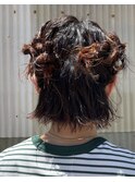 ミニボブでも簡単アレンジ!個性派お団子スタイル