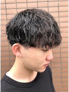 ロッカ(rocca) 緩め波巻きパーマ