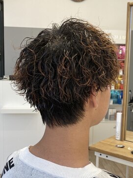 アヴァンスクロス あべのルシアス店(AVANCE. CROSS) ツイストスパイラル×波巻きパーマミックススタイル