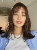 顔周りレイヤーカットくびれヘアミルクティーベージュカラー