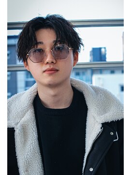 スピンオフシフト(SPIN-OFF SHIFT) こぼれバング×ツイスパ