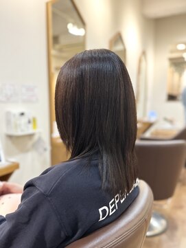 フリージア(freesia) 艶髪/髪質改善トリートメント/30代40代50代/ヘッドスパ