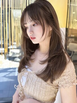 シティ(CITY) 韓国風レイヤーカット ミディアムレイヤー ストレートヘア