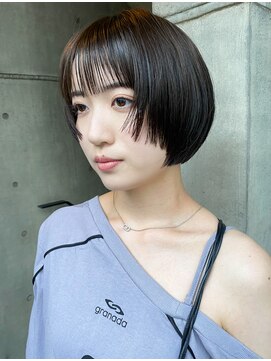 ビートス(BEAT S) 【BEAT  S】黒髪/ダークアッシュ/レイヤー/ショート／名古屋栄