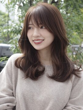 ビュートリアム 福岡(BEAUTRIUM) 透明感たっぷり低ジアミンでダメージレスヘアカラー