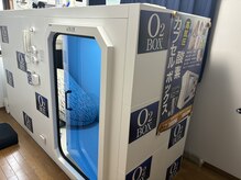 カザマの雰囲気（酸素BOX導入しました！疲労回復、増毛促進、自律神経の改善）