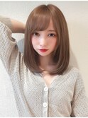 小顔流し前髪顔周り大人可愛いミディアムレイヤーワンカールボブ