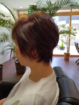 ヘアーパズル(HAIR PUZZLE)の写真/大人女性からの支持◎匂いの少ない商材を使用しているので、カラー中の匂いが気になる方にもおすすめ♪