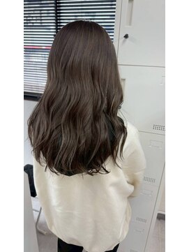 ファミリー(Family) 20代30代40代ゆるふわブリーチなし透明感カラーココアブラウン