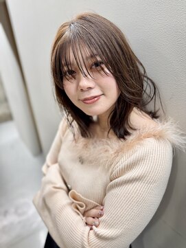 ペルソナ(PERSONA) 透明感ミディアムレイヤー