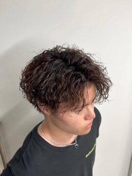 テンション(tension) メンズカットツイストスパイラルパーマツイストパーマ札幌大通