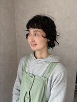 ニュイ(nui+) ウルフボブ