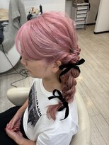 ジル(JILL)&nbsp;大人可愛くサイドで編み下ろし
