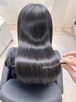 イエナ 難波(IENA) ブルーブラック×髪質改善トリートメント
