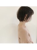 ストレートのショートスタイル