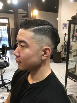 バーバー アカダマ バーバースタイル