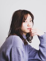 ニーイチイチ(211)&nbsp;似合わせカットイメチェン/ニュアンスカラー/ウェーブ