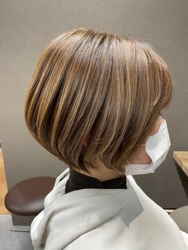 ナナ なかもず店(nana) ナチュラルショートボブ