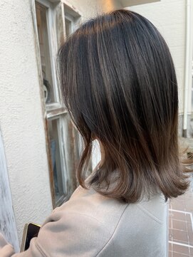 ジィップクリニカ(Zip clinica) バレイヤージュ 担当近森