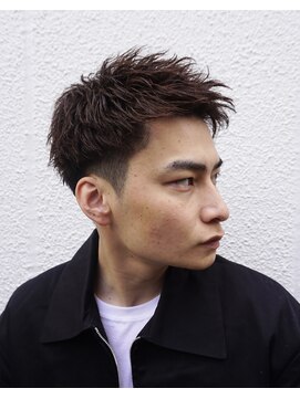 フリーク バーバーショップ 都島店(FREAK BARBER SHOP) アップバングツーブロックソフトツイストパーマ