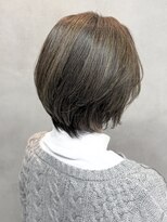 メグロ 相模大野(MEGURO)&nbsp;白髪ぼかし/ミニウルフ/チェリーブラウン/ホワイトグレージュ128